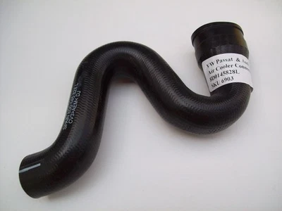 Manguera de conexión enfriador de aire VW Passat Audi A4 8D0145828L Foto 1 de 3