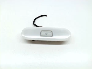 PLAFONIERA POSTERIORE PER AUDI A4 Avant (8K5) 8T0947111 (08>15) - Foto 1 di 4