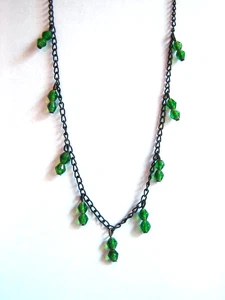 Vintage Dangling Emerald Green Beads 17" Necklace, Black Chain E57 - Picture 1 of 7
