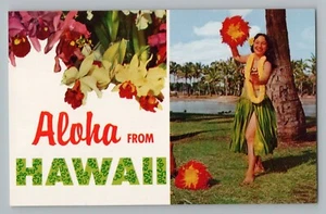 Aloha From Hawaii HI Hula Girl Lei Hierba Falda Flores Postal Años 50 - Imagen 1 de 2