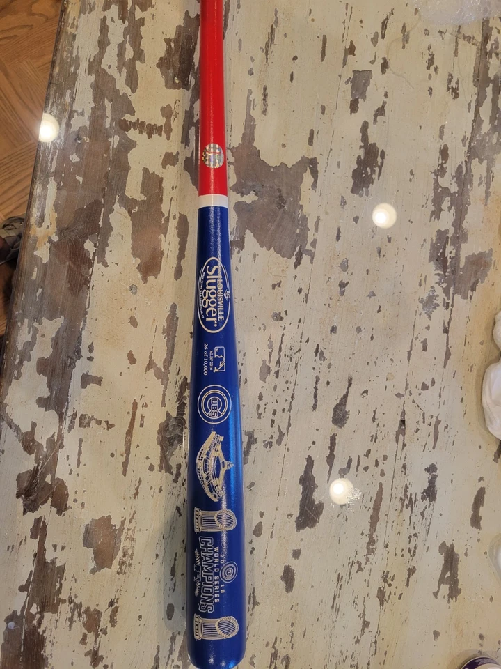 Chicago Cubs 2016 World Series Bat Numbered Edition Louisville Slugger Two-Tone - Image 1 of 4