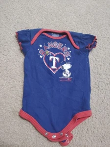 Snoopy Peanuts X MLB Texas Rangers Oberteil Baby Mädchen Größe 12 Monate - Bild 1 von 4