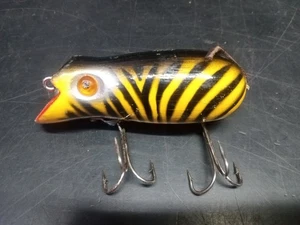 SHAKESPEARE Tiger Stripes SWIMMING MOUSE SR FISHING LURE Vintage Wood Wooden - Picture 1 of 10