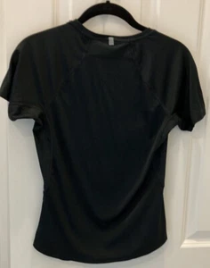 Nike Fit Dry short sleeve top size XS Black - Picture 1 of 4