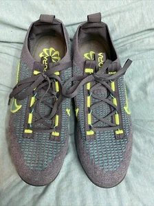 Scarpe Nike Air Vapormax 2021 Flyknit verdi da uomo multitaglia DM0025-001 6,5 - Foto 1 di 8