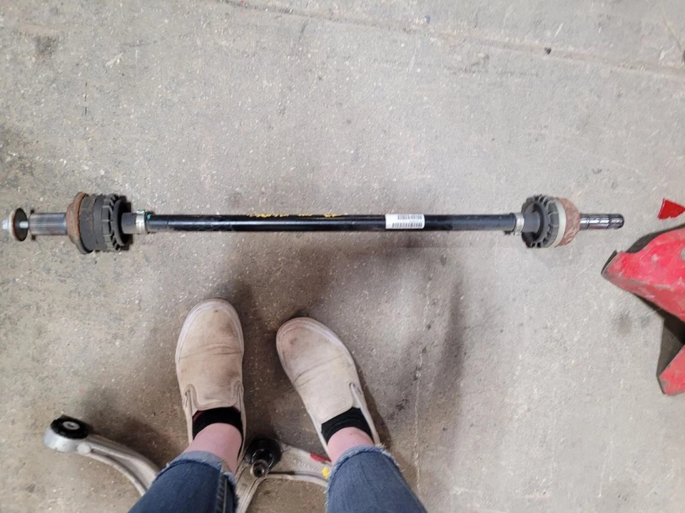 Eje trasero sin híbrido compatible con Volvo XC90 2008740 16-22 Foto 1 de 1