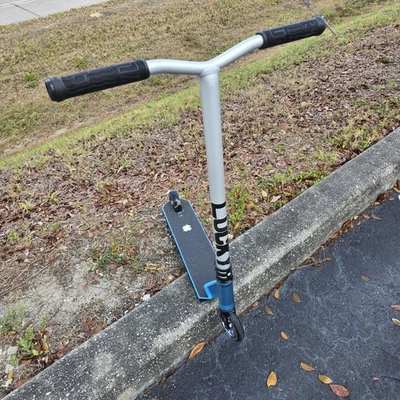 Scooter Lucky Crew Pro Chroma Mist Foto 1 de 2