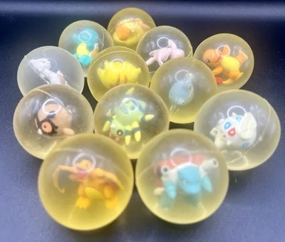Lot of 12 Pokemon Nintendo TOMY Hasbro Power Bouncers Balls Charizard Blastoise - Image 1 of 4