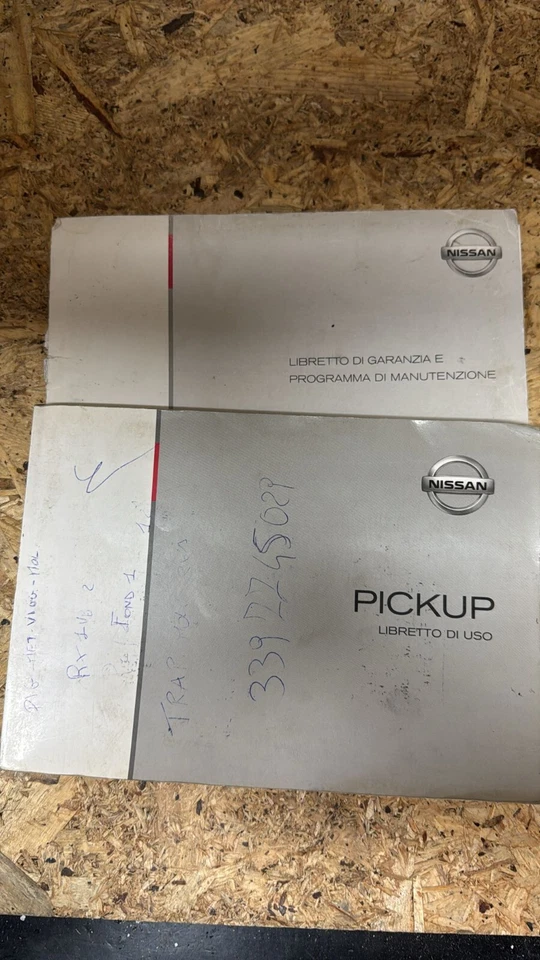 MANUALE USO E MANUTENZIONE NISSAN NAVARA D22 NP300  LINGUA ITALIANO - Immagine 1 di 1