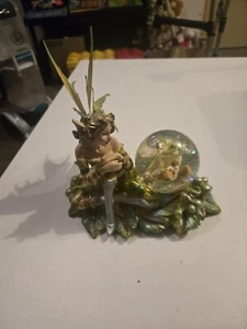 Beautiful Green Fairy With Yellow Globe - Amazing Artwork - Look at Pictures  - Picture 1 of 2
