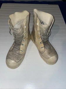 Vintage Military Extreme Cold Weather Bunny Mickey Mouse White Boots Size US 10R - Picture 1 of 24