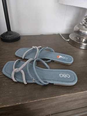 Guess Women's Denim Flat Sandals Size 11 New - Image 1 of 4