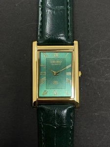 Green Seiko Slim Quartz Gentlemen's Wrist Watch - FREE SHIPPING - Picture 1 of 9