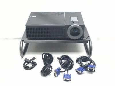 Dell 1610HD DLP Projector 3500 ANSI WXGA Professional 3D HD 2581 Lamp Hours - Image 1 of 4