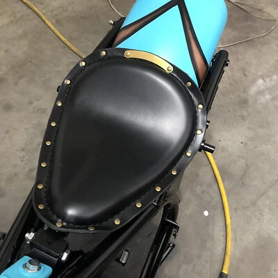 Bobber Solo Seat Spring Base Saddle For Kawasaki Vulcan VN 500 750 800 900 2000 - Image 1 of 4