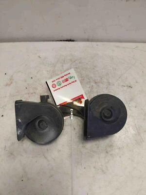 Juego de bocinas Ford Crown Victoria 2003 2004 (alta y baja) OEM 3W1Z13832AA Foto 1 de 2