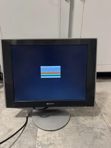 Sony SDM-HS53 15-Inch TFT LCD Color Computer Display - Picture 1 of 8
