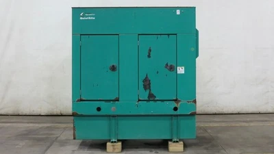 Generador diésel Cummins DGCA 50 kW, 844 horas año 2002 - CSDG # 4778 Foto 1 de 4