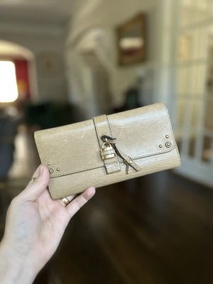 Cartera Chloe Abbey de cuero crema con candado encanto sobre Paddington Foto 1 de 4