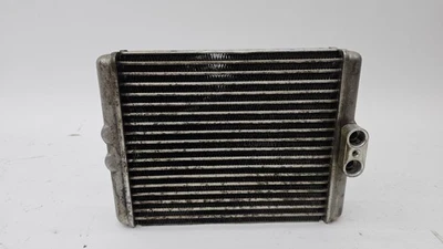 Оригинальный правосторонний масляный радиатор радиатора двигателя 2010-2013 BMW E70 E71 X5M X6M S63 BECR - Изображение 1 из 4