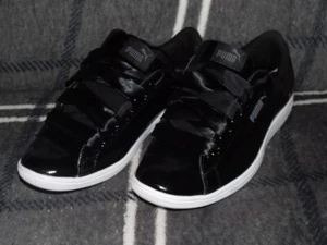 Puma Vikky Sneaker Lack schwarz Gr. 41 - Bild 1 von 5