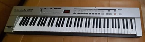 ROLAND A37 Midi Controller Master Keyboard mit Softcase, gebraucht - Bild 1 von 3