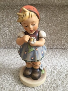 5" Goebel Hummel "Daisies Don't Tell" Figurine "380" 1972 Club Piece FREE SHIP - Picture 1 of 8