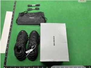 balenciaga shoe - Picture 1 of 4