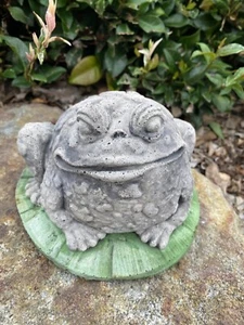 Smiling Frog Animal Concrete Cement Garden Statue Australian Made - Picture 1 of 5