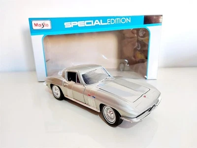 Chevrolet Corvette Grigio Metallizzato del 1965 - 1/18 Maisto - Immagine 1 di 4