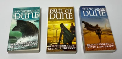 Sandworms of Dune, Paul of Dune, The Winds of Dune Paperbacks Herbert & Anderson Foto 1 de 4