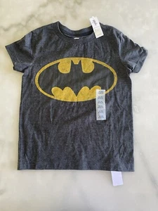 New! Old navy DC comics Batman collectible tee size XS size 5 gray and yellow - Picture 1 of 4