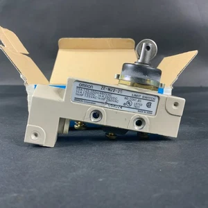 INTERRUPTOR LÍMITE OMRON ZE-N22-2S ($30 OBO) - Imagen 1 de 5