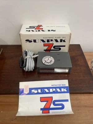 Vintage Sunpak Auto Camera Flash with Original Box With Instructions - Image 1 of 4