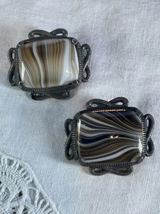 2 X Vintage Miracle Scottish Celtic Glass Agate Pretty Pin Brooches - Picture 1 of 5