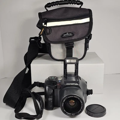 Olympus IS-10 Super DLX 28-110mm Lens 35mm Film Camera Point & Shoot +Case Batt. - Image 1 of 4