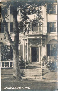 Postal con foto real RPPC ~ Wicasset ME ~ Histórica Sortioell House Doorway - Imagen 1 de 2