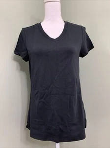 Top Isaac Mizrahi Essentials cuello en V manga corta negro S A286116 - Imagen 1 de 4