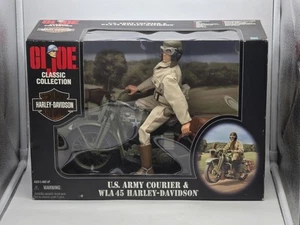 G.I. vintage Joe Classic Collection Hasbro US Army Courier WLA 45 Harley Davidson - Foto 1 di 15