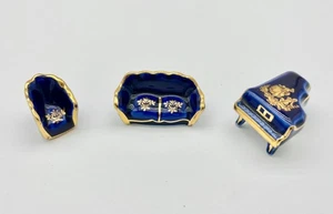 Limoges Miniature Blue & Gold Furniture: Couch Piano Porcelain Set France - Bild 1 von 9