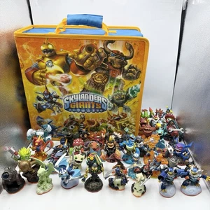 Skylanders Trap Team & Giants Mini Figuren Konvolut 43 mit Tragetasche - Bild 1 von 14