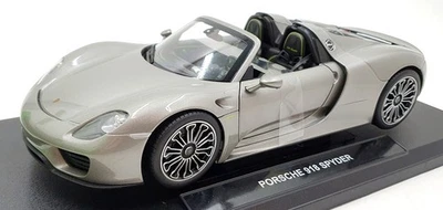 Welly 1/18 Scale Diecast 18051W - Porsche 918 Spyder - Grey - Image 1 of 4
