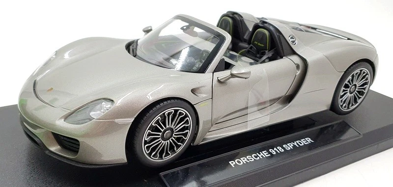 Welly 1/18 Scale Diecast 18051W - Porsche 918 Spyder - Grey - Image 1 of 4