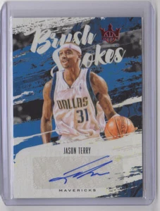 SCEGLI TU - Dallas Mavericks MAVS CERTIFICATO AUTO SERIALE GU RC STAR HOF S-4 - Foto 1 di 27