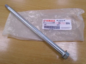 Yamaha YBR125 2005-2014 Rear Swingarm Pivot Shaft Bolt New 5VLF214101 - Picture 1 of 4