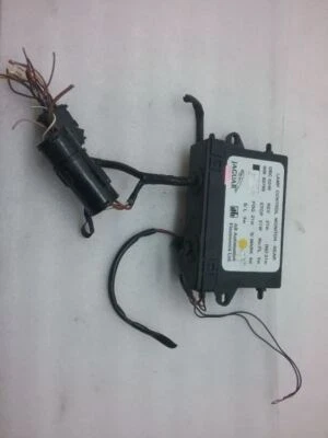 Módulo de control de la lámpara trasera derecha 908 82768 R/R 1991 JAGUAR XJ6 G-3RM Foto 1 de 3