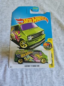 2016 Hot Wheels CUSTOM '77 DODGE VAN grün ?/250 GREAT CARD Art Cars KMART COLOR - Bild 1 von 7