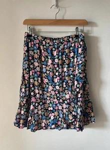 M&S Faux Wrap Skirt Size 10 Ditsy Floral Pattern - Picture 1 of 8