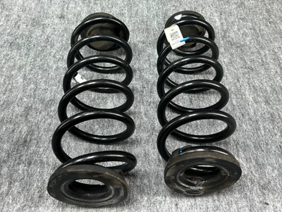 HONDA HR-V 运动 23-25 原始设备制造商 FWD 后部左右减震线圈弹簧套装 4K — 第 1/4 张图片