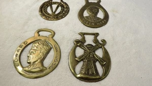 Horse Brass Medallion Antique Show Parade Harness SET 4 1 PRICE FROM ENGLAND - Picture 1 of 5